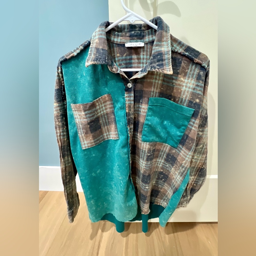 White Birch oversized fit size small.